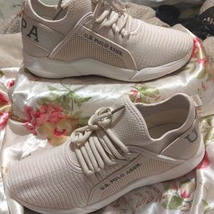 New US POLI ASSN. women's shoes